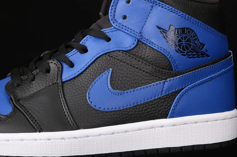 All categories Air Jordan Jordan series basketball shoes Air Jordan 1 Mid Air Jordan 1 Mid AJ1 Joe 1 black and blue China basketball shoes 554724-077